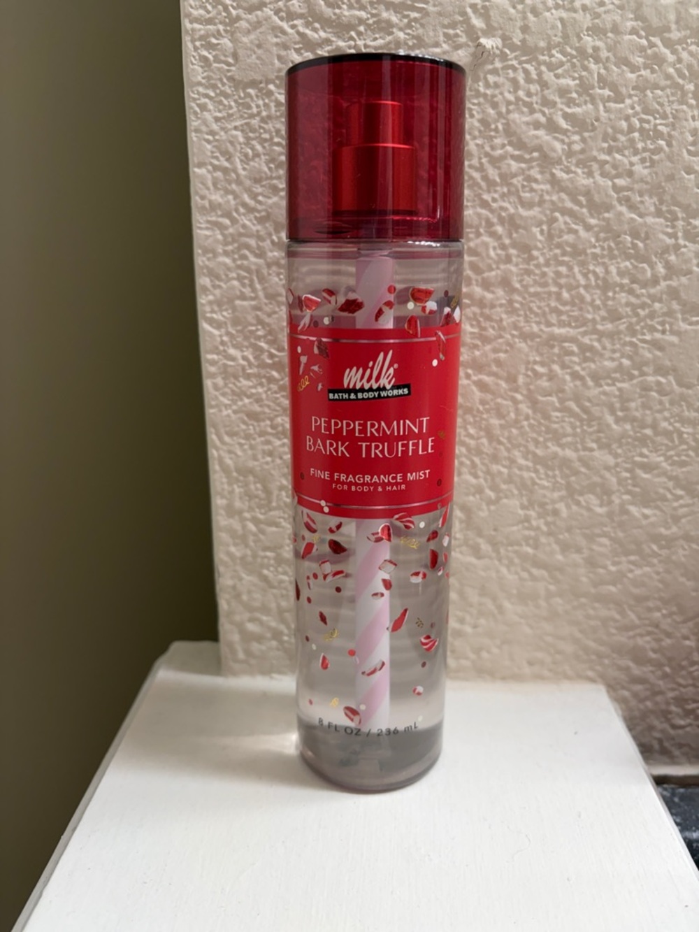 Bath & Body Works Peppermint Bark Truffle Fine Fragrance Mist - Red/Clear